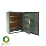 Gabinete metálico IP65 con chasis y puerta