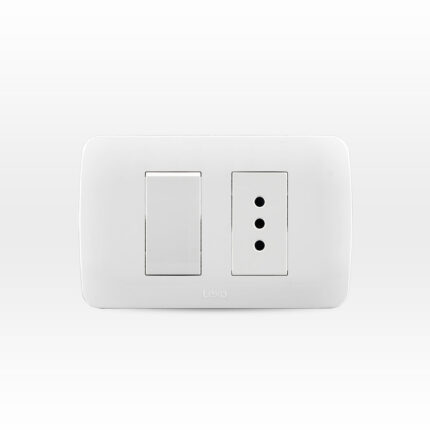 Interruptor Simple 9/12 Más Toma Corriente 10A 250V Blanco Armado