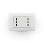 Toma Corriente Dúplex 10/16A 250V Blanco Armado