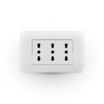 Toma Corriente Triplex 10/16A 250V Blanco Armado